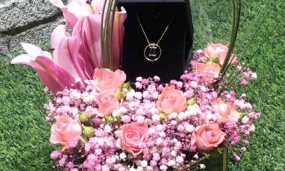 محل ورد للتقبيل