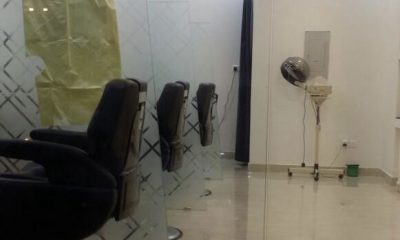 حلاق للتقبيل